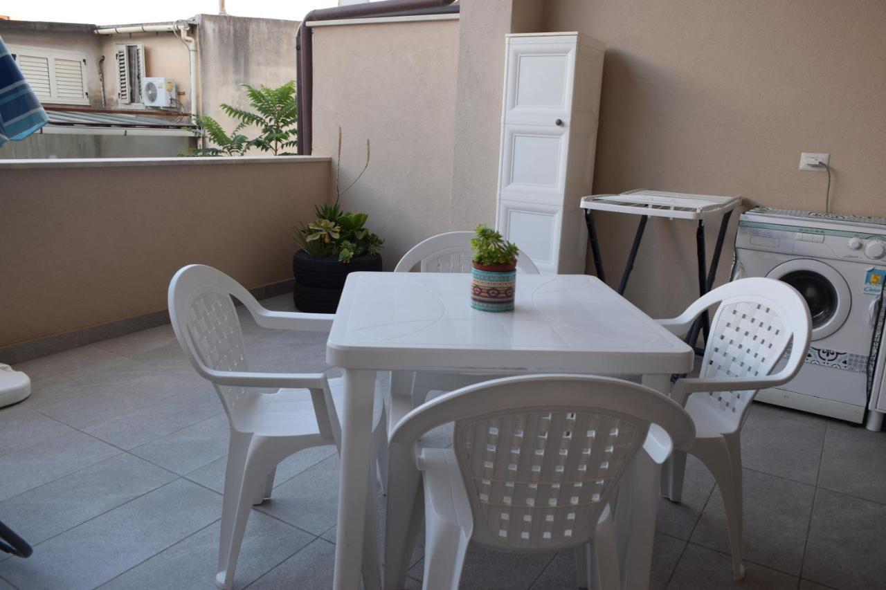 Casa Vacanze Lombardo Santa Teresa Di Riva Zewnętrze zdjęcie