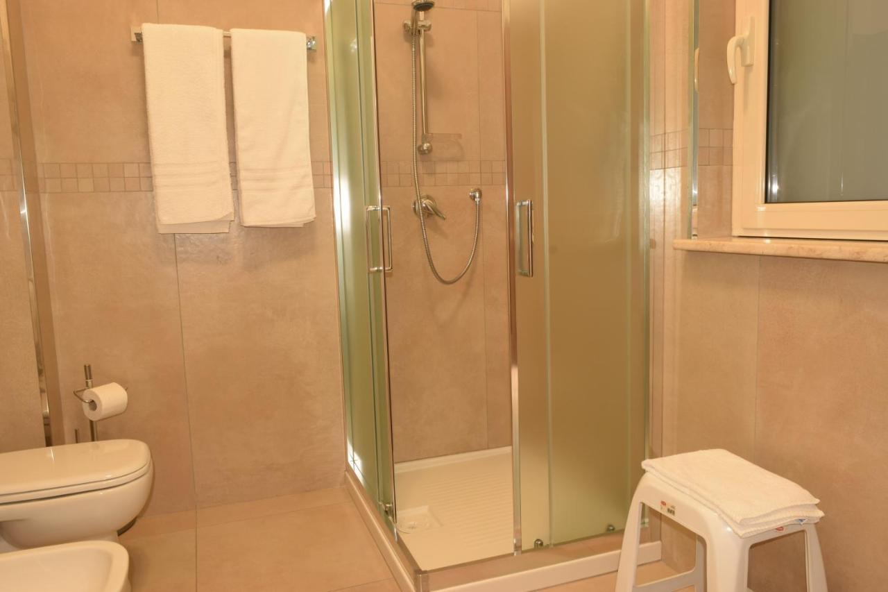 Casa Vacanze Lombardo Santa Teresa Di Riva Zewnętrze zdjęcie