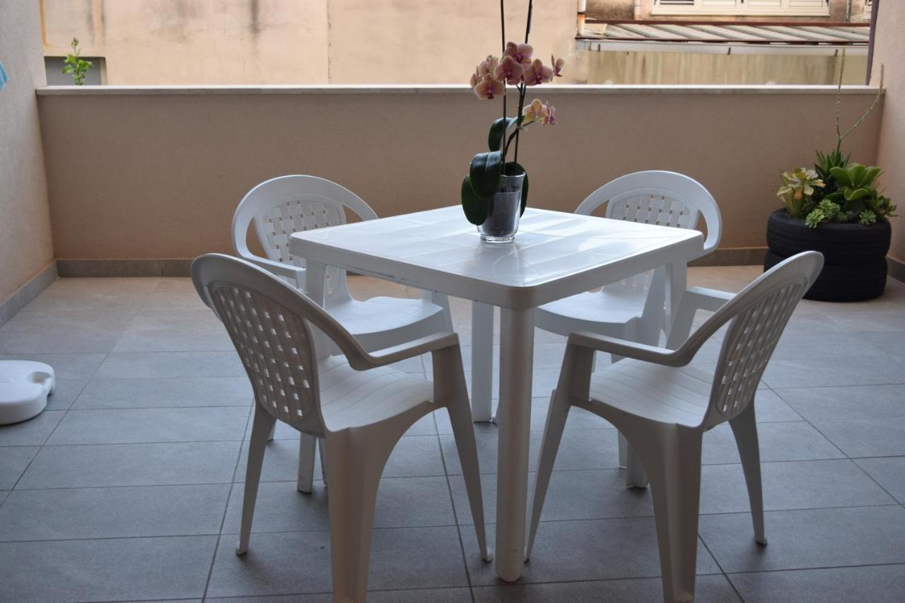 Casa Vacanze Lombardo Santa Teresa Di Riva Zewnętrze zdjęcie