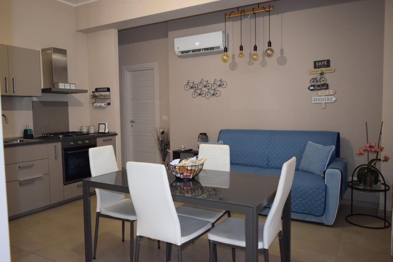 Casa Vacanze Lombardo Santa Teresa Di Riva Zewnętrze zdjęcie